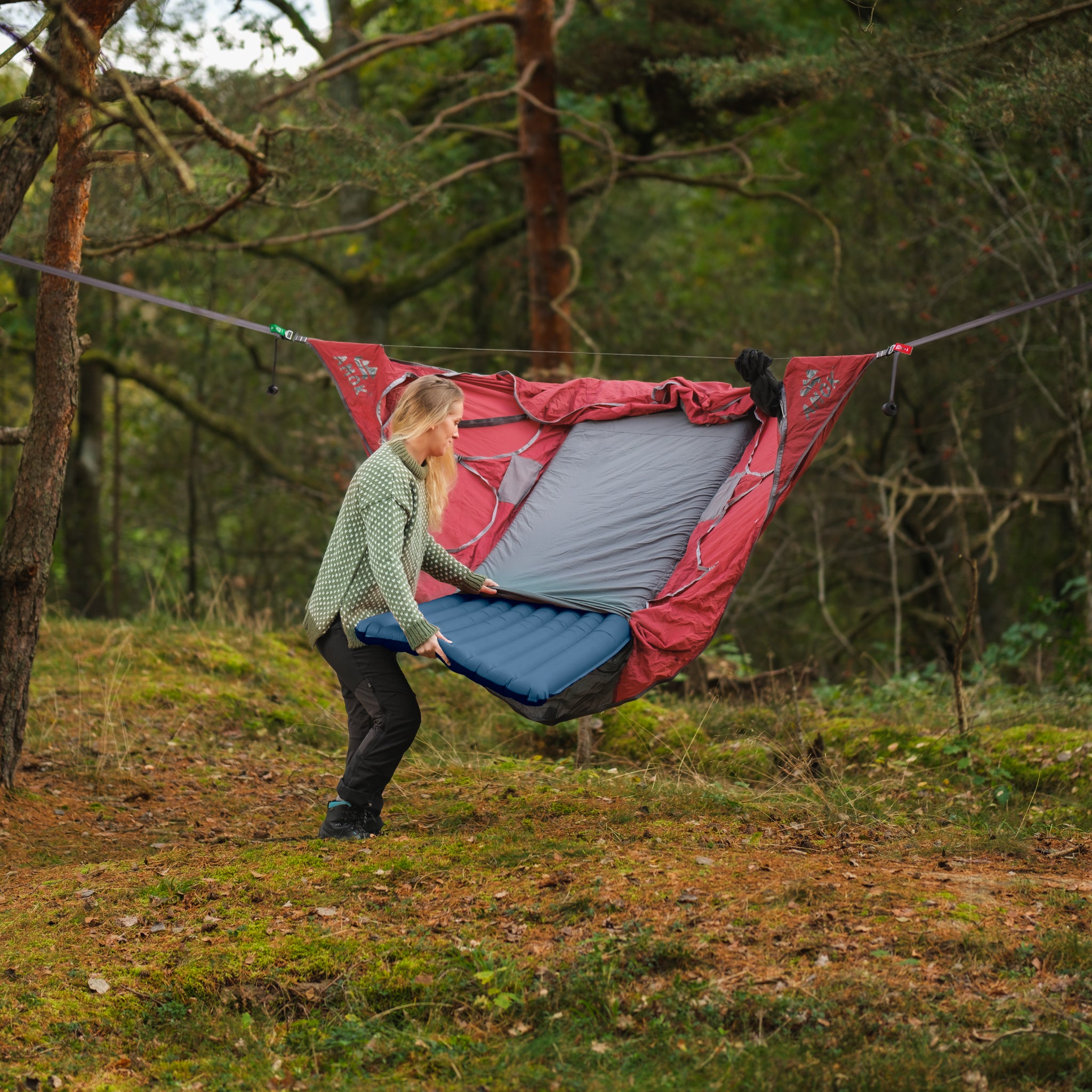 Draumr / LW / Red / Fjøl Ultralight / LW / mobile